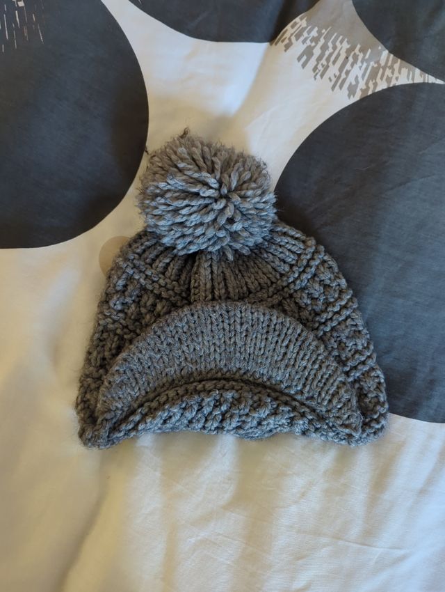 Boina gris marca Only