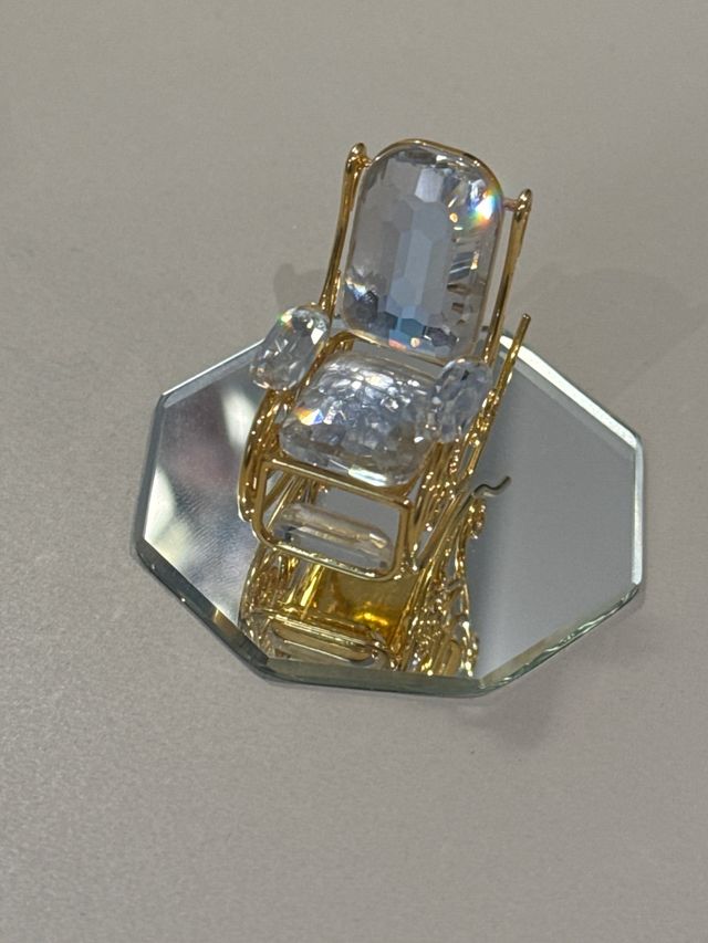 Mecedora miniatura swarovski
