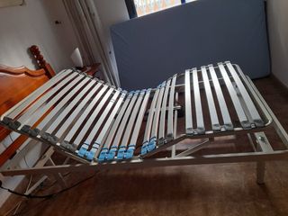 Cama articulada eléctrica