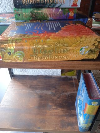 El gran libro del Reino de la Fantasía: ¡Descubre el mítico perfume de la fantasía!