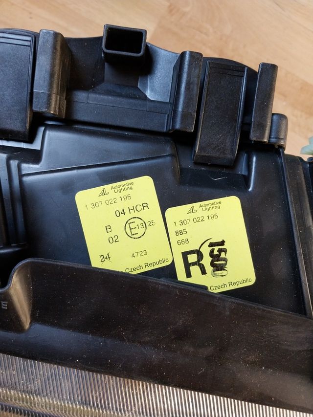 Optica/faro derecho AUDI A4 nuevo