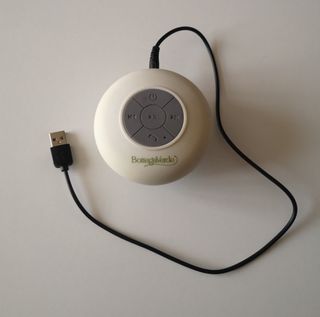 Speaker bluetooth con ventosa