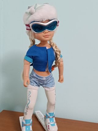 MUÑECA NANCY . JUGUETES 