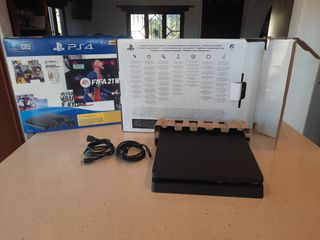 Play Station 4