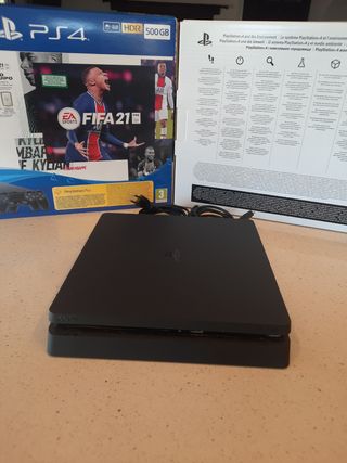 Play Station 4