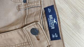 Pantalón chino Hollister