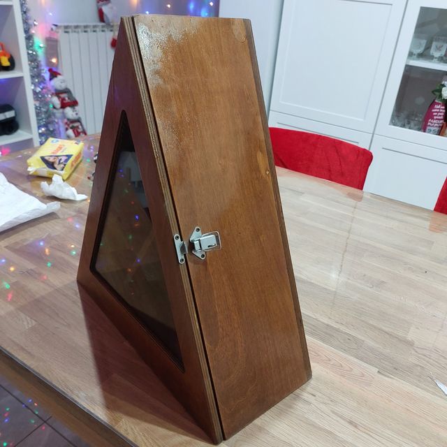 Bacheca per bottiglia pregiata