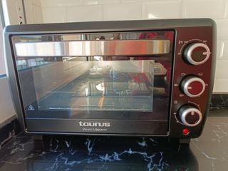 Horno eléctrico Taurus Horizon