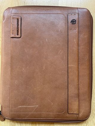 Funda portatil portadocumentos Piquardo