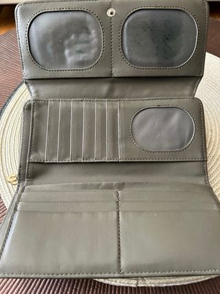 Monedero en piel Desigual