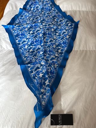 Pañuelo seda Ralph Lauren 