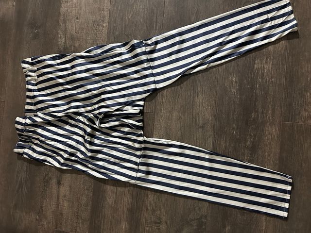 Pantalones a rallas cargo