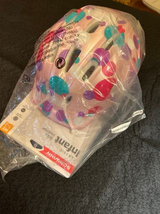 Casco bici infantil Schwinn nuevo 1-3 años