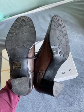 Zapato abotinado cordones piel 37