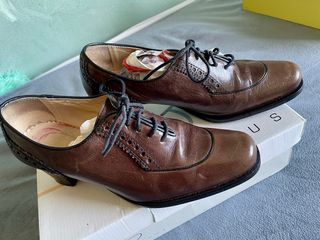 Zapato abotinado cordones piel 37