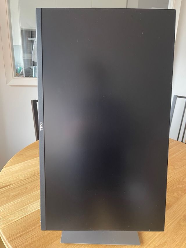 Monitor PC Dell P2719HC
