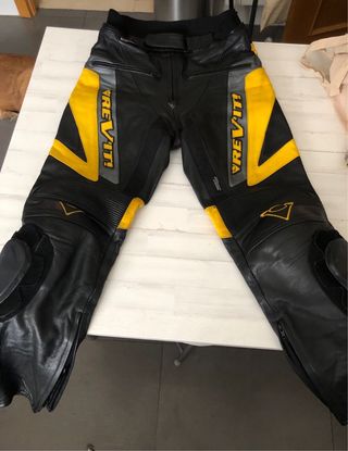 Traje moto Vrevit