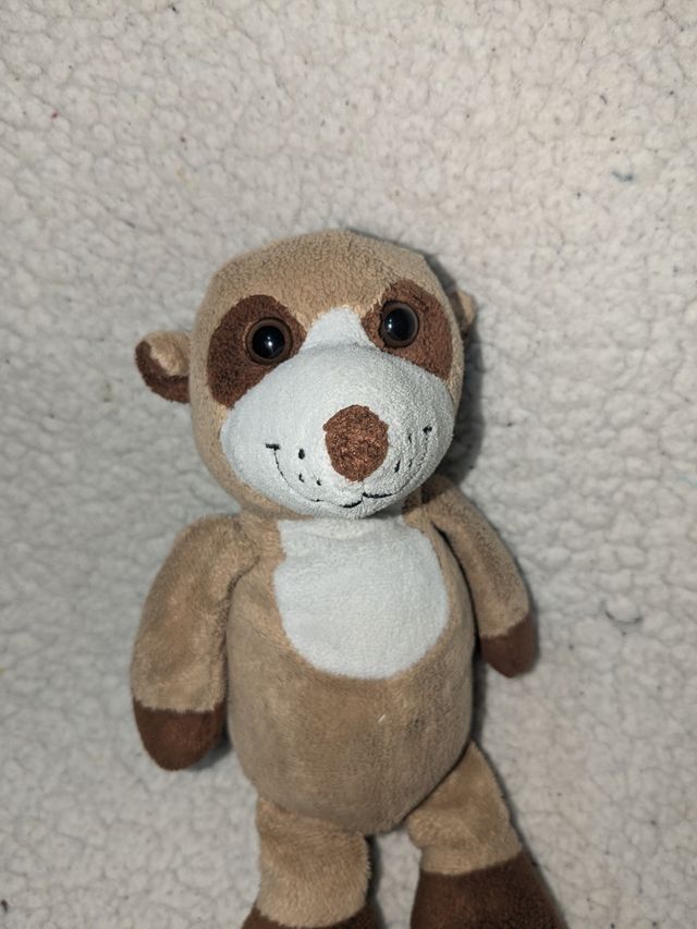 Simpático peluche de suricata