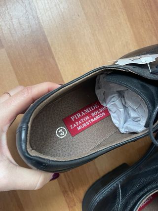 Zapato de piel para hombre