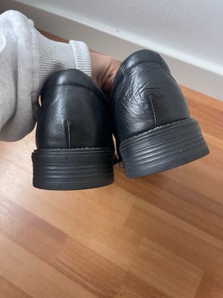 Zapato de piel para hombre