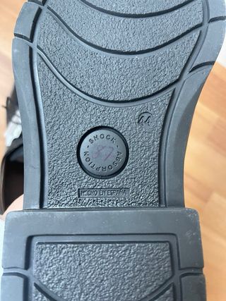 Zapato de piel para hombre