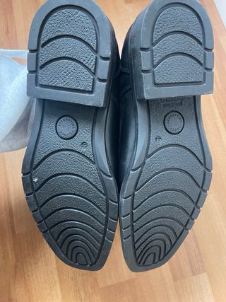 Zapato de piel para hombre