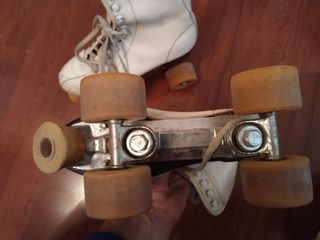 PATINES ARTISTICOS BLANCOS 39