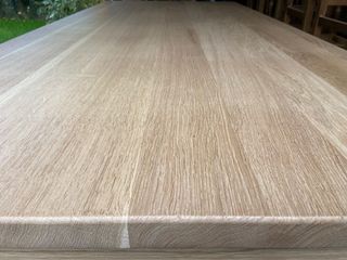 Mesa de roble natural