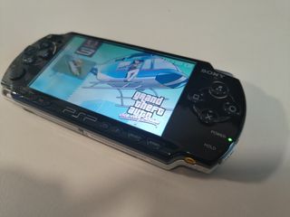 Psp Slim completa + tarjeta con juegos 