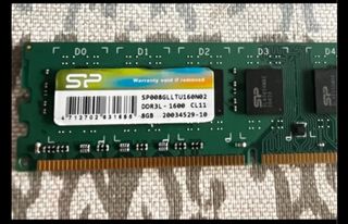 Alimentazione al silicio DDR3L-1600 CL11 da 16 GB di RAM