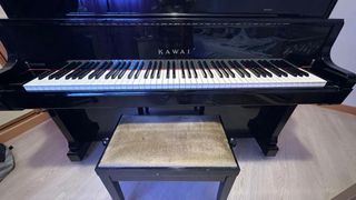 Piano vertical Kawai K-80E