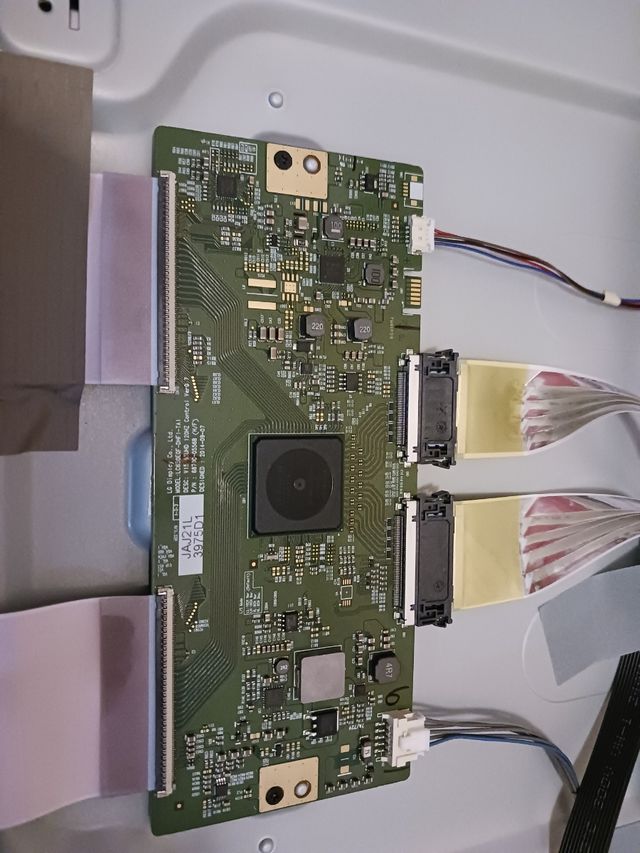 Lg 65UF851V pantalla rota