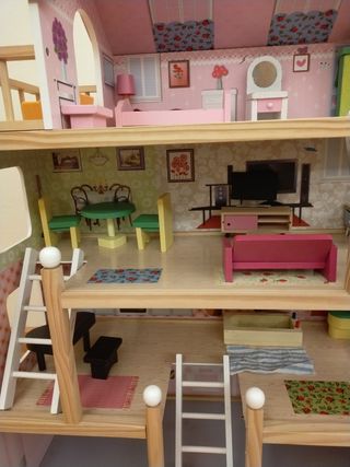 REBAJADO!! IDEAL PARA REYES! Casa muñecas