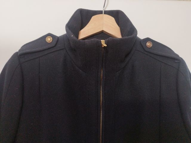 Chaquetón de paño azul Marino.