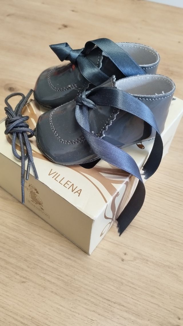 Zapatos bebé sin estrenar