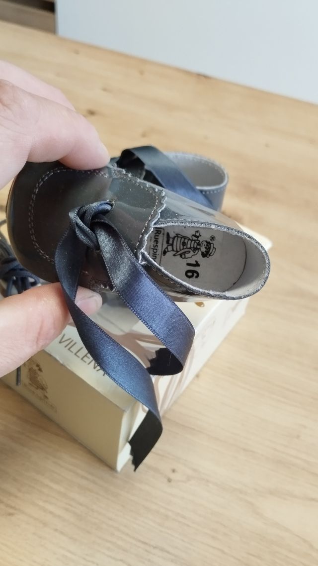 Zapatos bebé sin estrenar