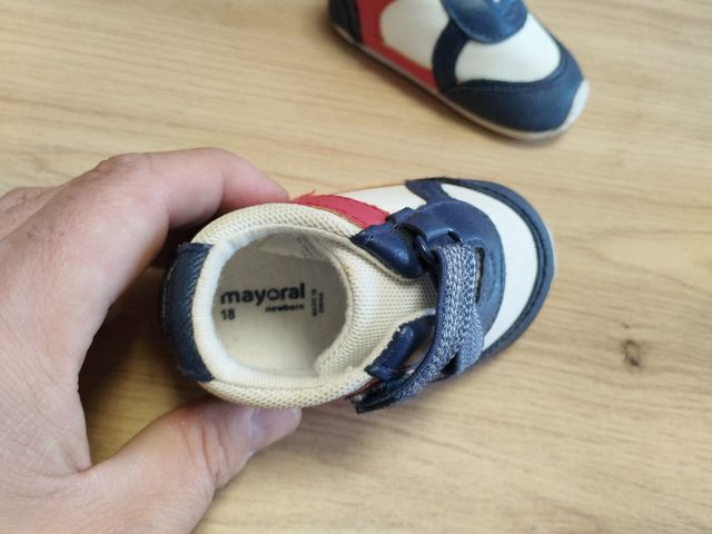 Zapatos bebé como nuevos