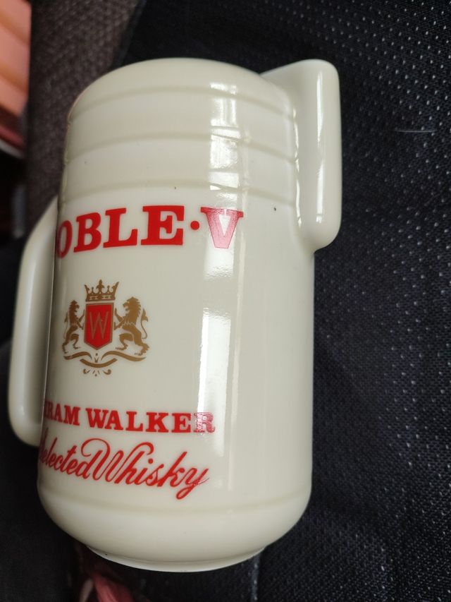 JARRA WHISKY DOBLE•V Hiram Walker