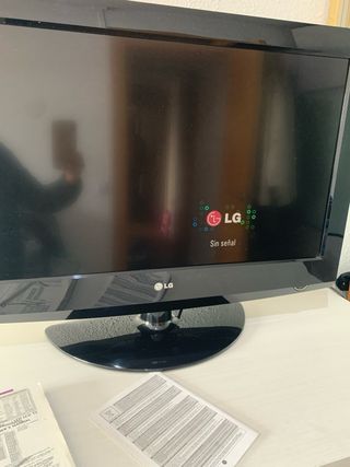 TV LED LG 32”.