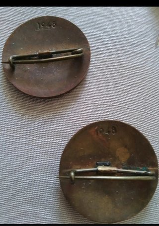 Lote medallas y alfileres Cruz Roja Española