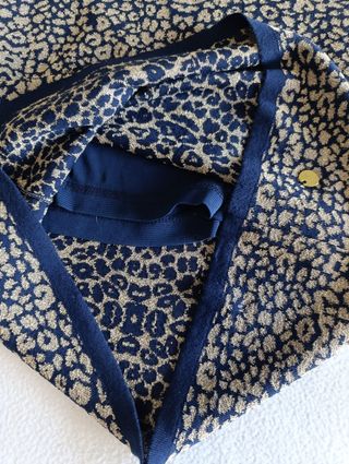 Vestido animalprint Guess de tubo para invierno