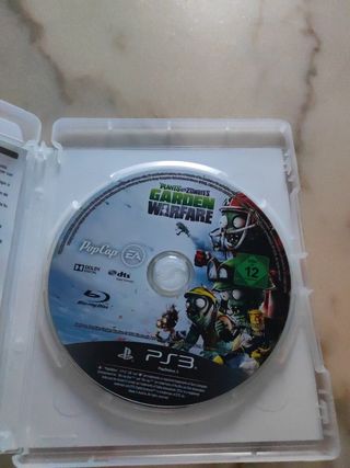 PS3 PLANTS VS ZOMBIES