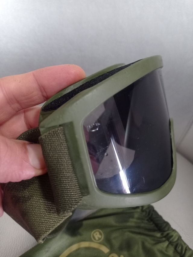 Pezt Co., maschera, occhiali balistici.