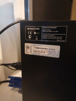 PC Sobermesa Emachines Intel Celeron