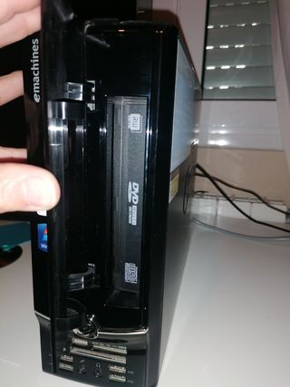 PC Sobermesa Emachines Intel Celeron