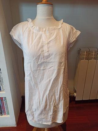 Blusa blanca con rayas tramadas GAP t. 36