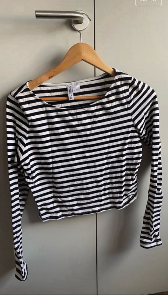 Crop top manga larga HyM