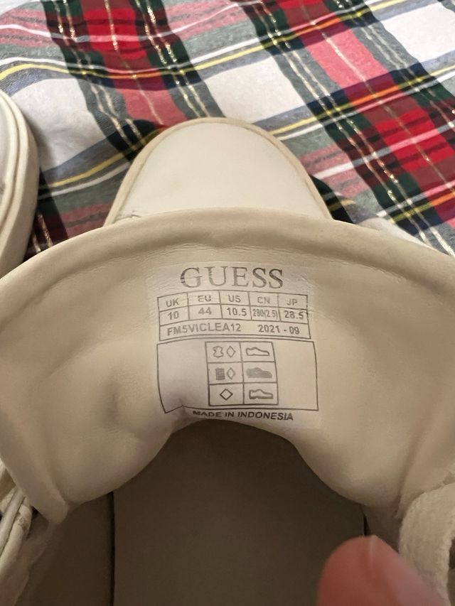 Sneakers Guess 