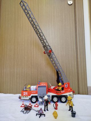Camión bomberos playmobil
