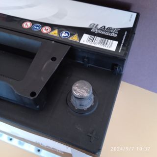Batería VARTA ( 12v, 70Ah)/ En garantía/